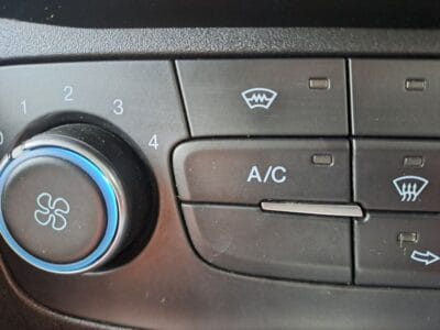 2020 20 FORD TRANSIT CONNECT 1.5 240 EcoBlue Leader Panel Van 5dr Diesel Manual L2 Euro 6 (s/s) (100 ps)
