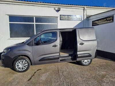 2021 21 PEUGEOT PARTNER 1.5 BlueHDi 1000 Professional