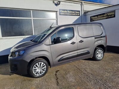 2021 21 PEUGEOT PARTNER 1.5 BlueHDi 1000 Professional