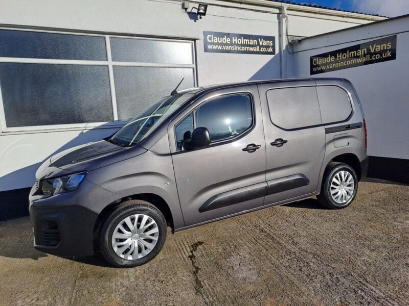 2021 21 PEUGEOT PARTNER 1.5 BlueHDi 1000 Professional