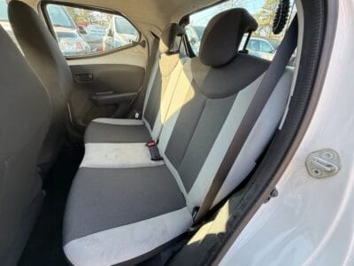 TOYOTA AYGO 1.0 VVT-I X-PLAY 5 DOOR PETROL HATCH