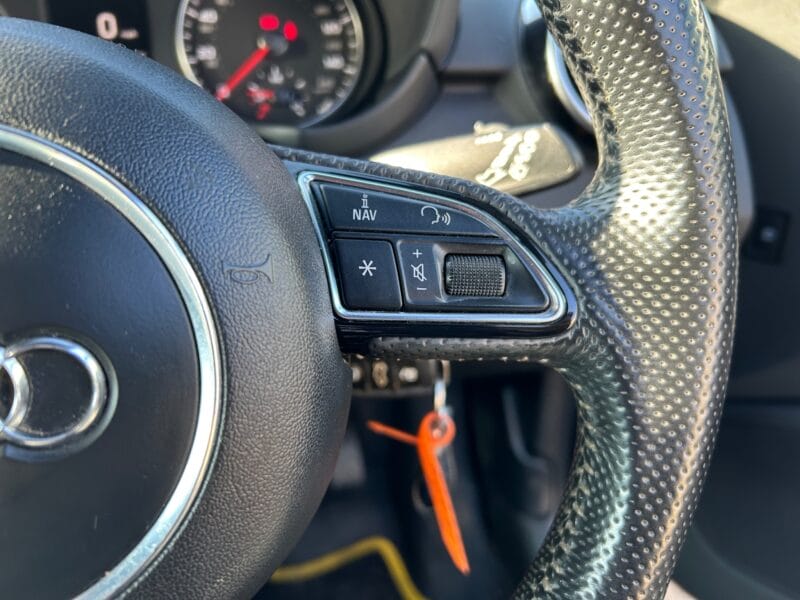 AUDI A1 TDI S LINE