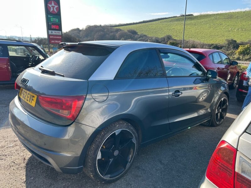 AUDI A1 TDI S LINE