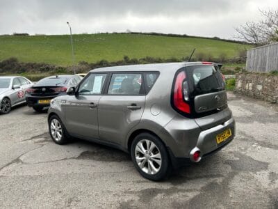 Kia Soul Crdi Connect Plus