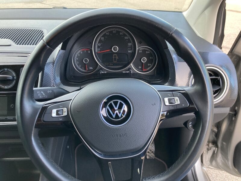 2021 Volkswagen Up 1.0 65PS R-Line 5dr
