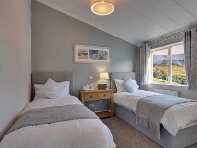Little Dunley Holiday Cottages - Acorn Holiday Cottage - Devon