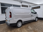 2021 71 RENAULT TRAFIC 2.0 dCi ENERGY 28 Business+ Panel Van 5dr Diesel Manual SWB Standard Roof Euro 6 (s/s) (120 ps)
