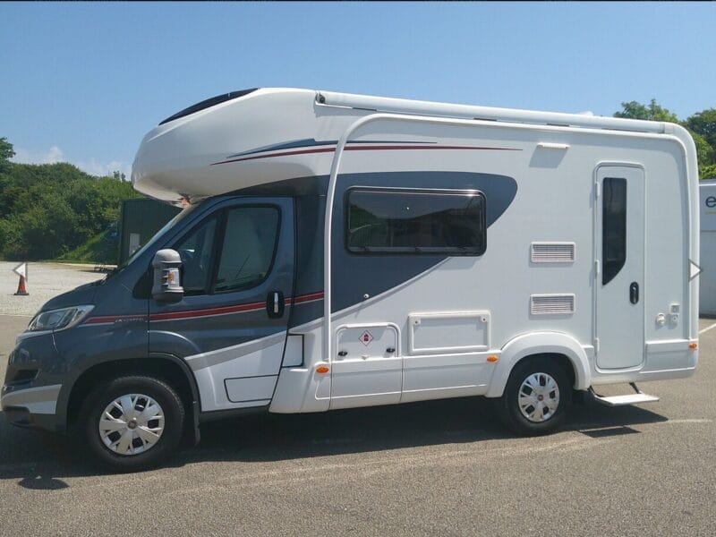 2017 Auto-Trail Tracker EKS Lo-Line