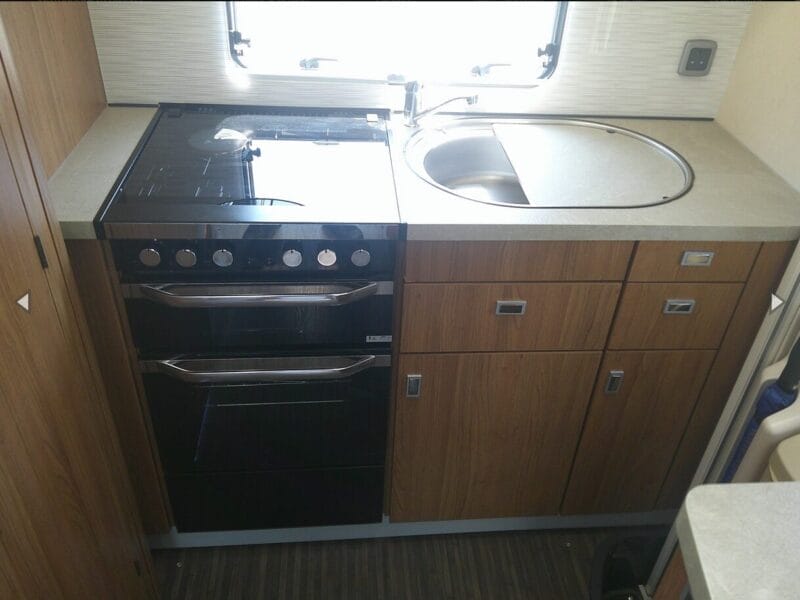 2017 Auto-Trail Tracker EKS Lo-Line
