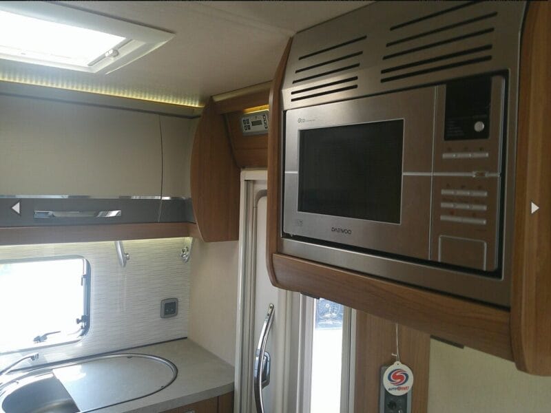2017 Auto-Trail Tracker EKS Lo-Line