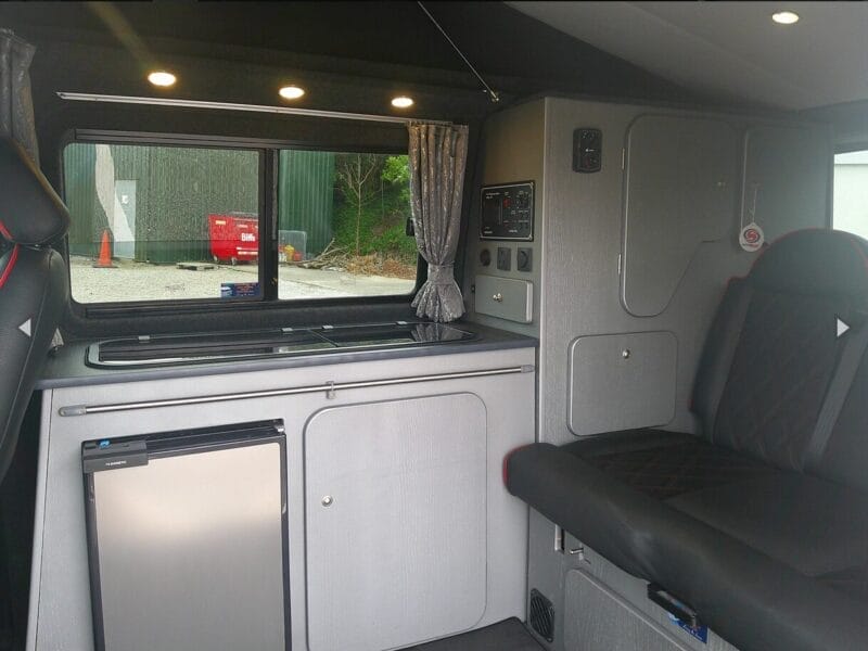 2018 Volkswagen Transporter Teahupoo conversion