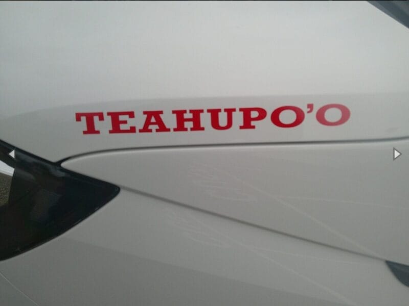 2018 Volkswagen Transporter Teahupoo conversion