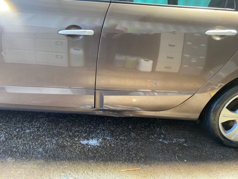 Renault Scenic – Price £1995
